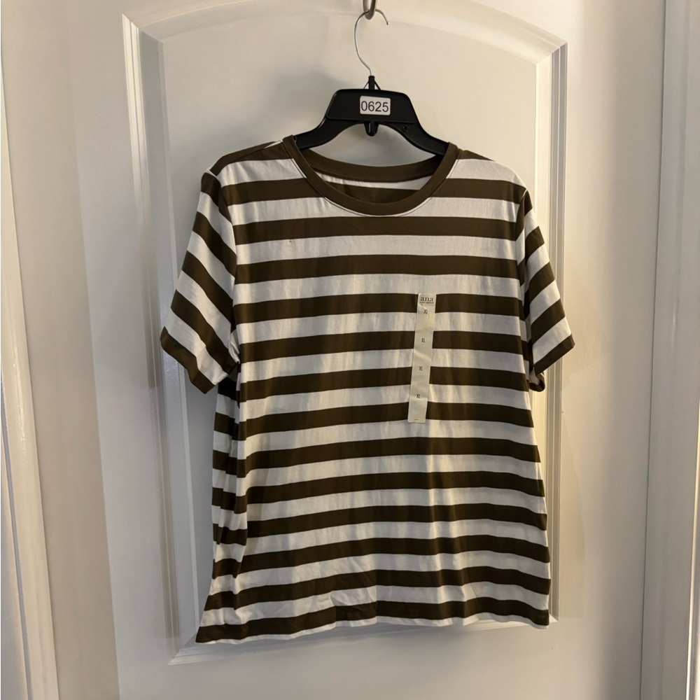 A.N.A Woman’s Striped Crew Neck Short Sleeve Shirt - Olive & White Sz XL